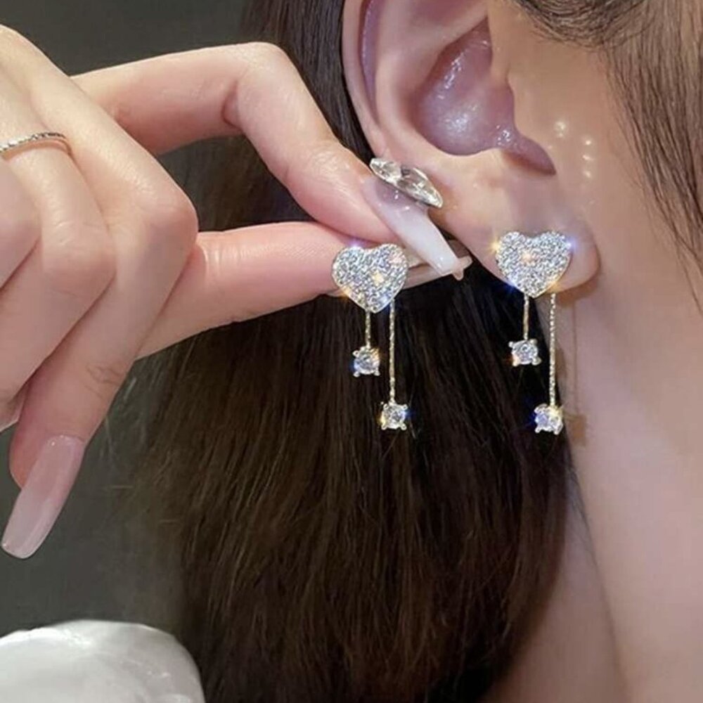 Heart shaped Rhinestone Asymmetric Stud earrings for women